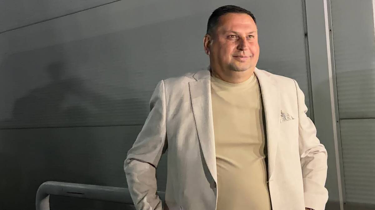 TAKI POSTAO JEDAN OD NAJOMRAŽENIJIH JAVNIH LIČNOSTI! Ispod njegove objave gotovo da nema lepog komentara, ljudi ga vređaju i urnišu