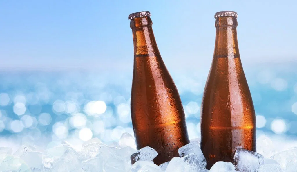 The 5-minute beer-chilling hack. 6 smart tricks for the 2026 heatwave