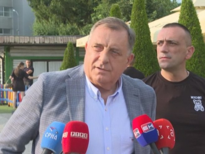 Merc Trampovoj administraciji: Ne miješajte se u evropske izbore