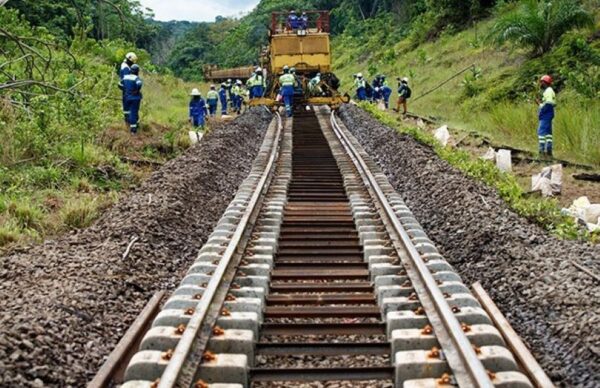 Transgabonais : 180 kilomètres de rails remplacés depuis 2021, les travaux en avance sur le calendrier