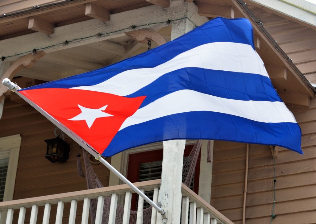 US sanctions Cuban militias, importers, Tourism Ministry