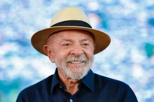 Lula edita decreto com regras para parcelamento de dívidas municipais com União