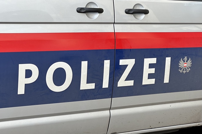 2 dead, 2 injured in plane crash in east Austria