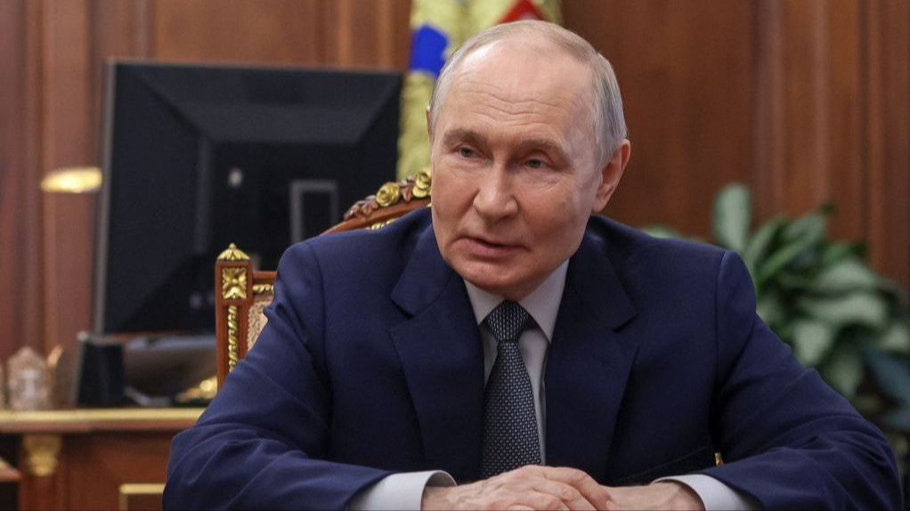 Putin: Umjetna inteligencija traži ogromna ulaganja, ali Rusija ima kapacitete za razvoj suverenih AI sistema
