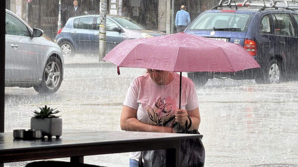 Spremite kišobrane od ranog jutra: Pljuskovi i grmljavina udariće na ove delove Srbije, ovo nas čeka u toku dana