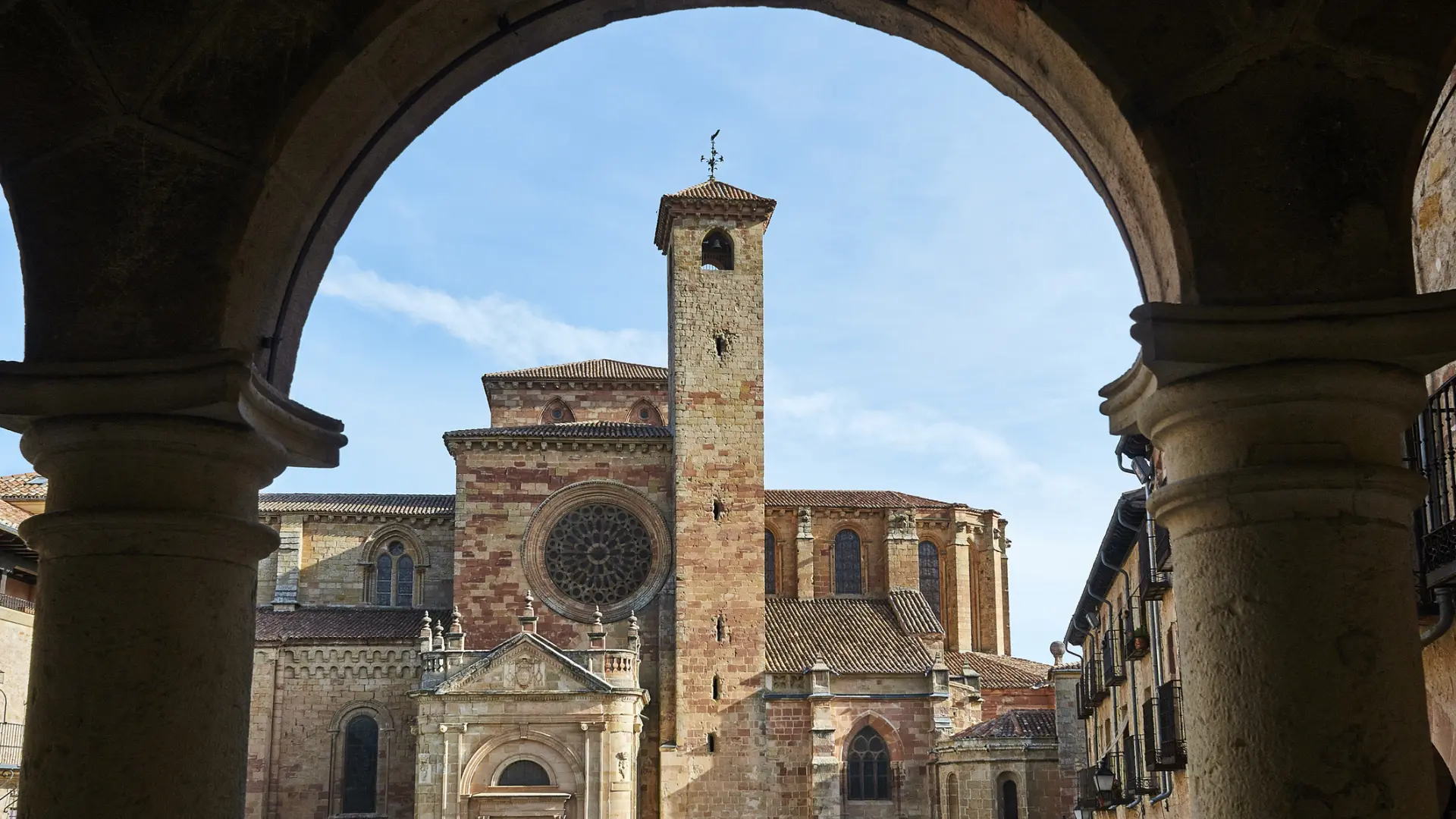  La ciudad medieval de Castilla-La Mancha que está entre el dulce y el salado 