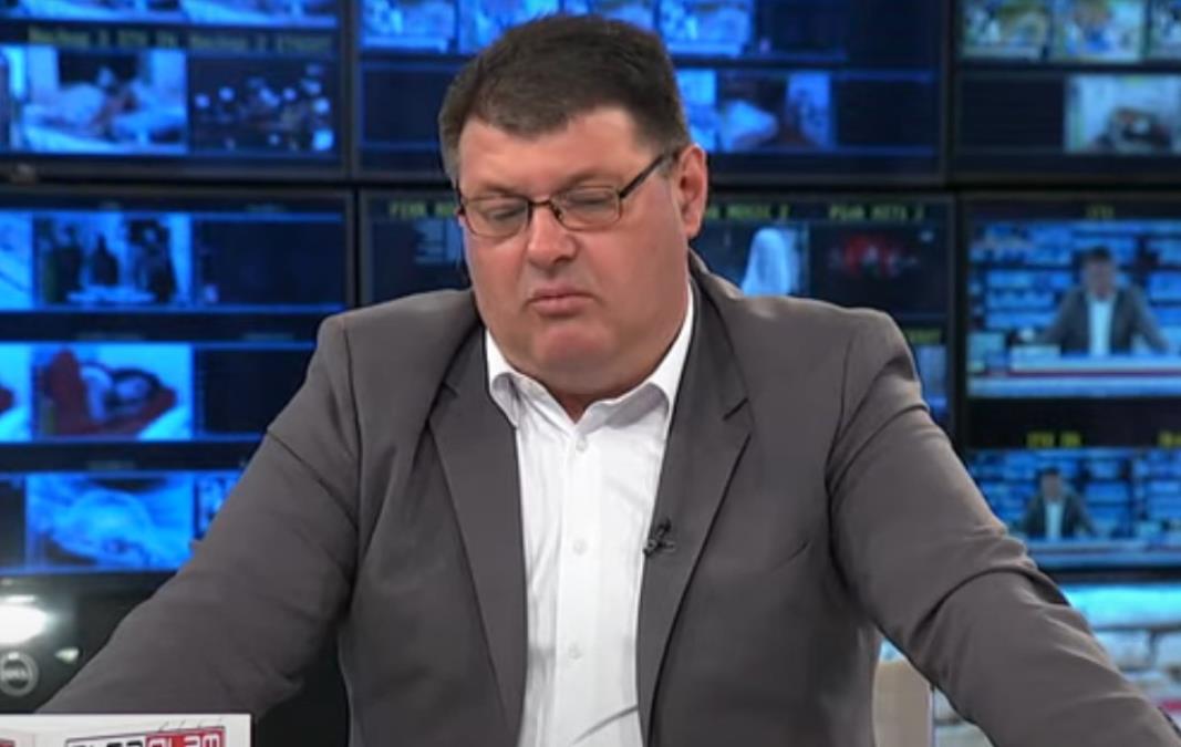 PREDRAGU SARAPI POZLILO U JUTARNJEM PROGRAMU! Voditelj hitno napustio emisiju, ukazana mu je medicinska pomoć, a evo kako se sada oseća...