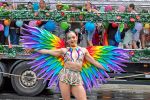 Trotz Wolkenbruch und Gegenwind: So prächtig strahlte die Regenbogenparade