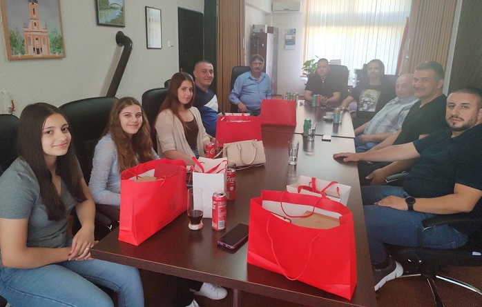 Prijem za šampionke stonoteniskog kluba „Banatul“ Lokve u Skupštini opštine Alibunar
