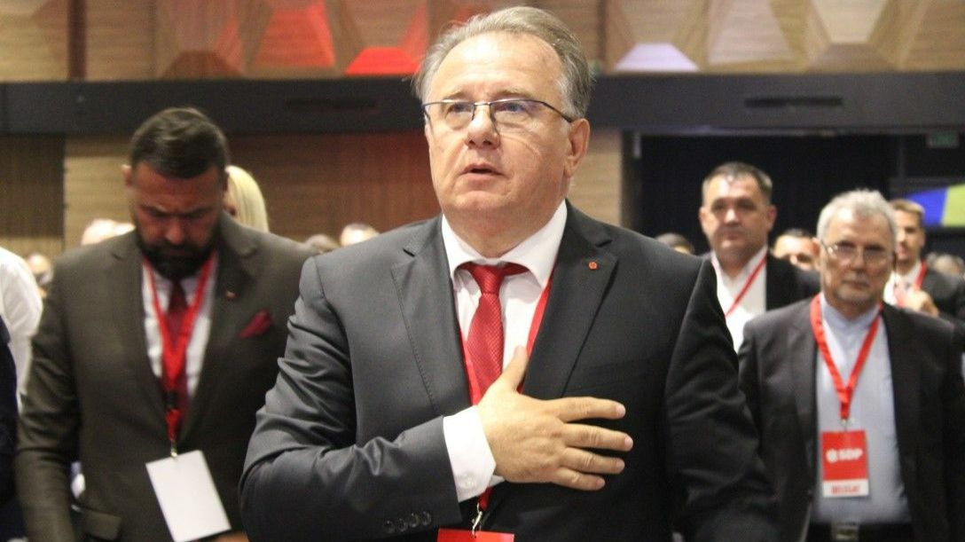 Nikšić (SDP) najavio povlačenje iz politike, ali će ipak biti nosilac liste za Državni parlament