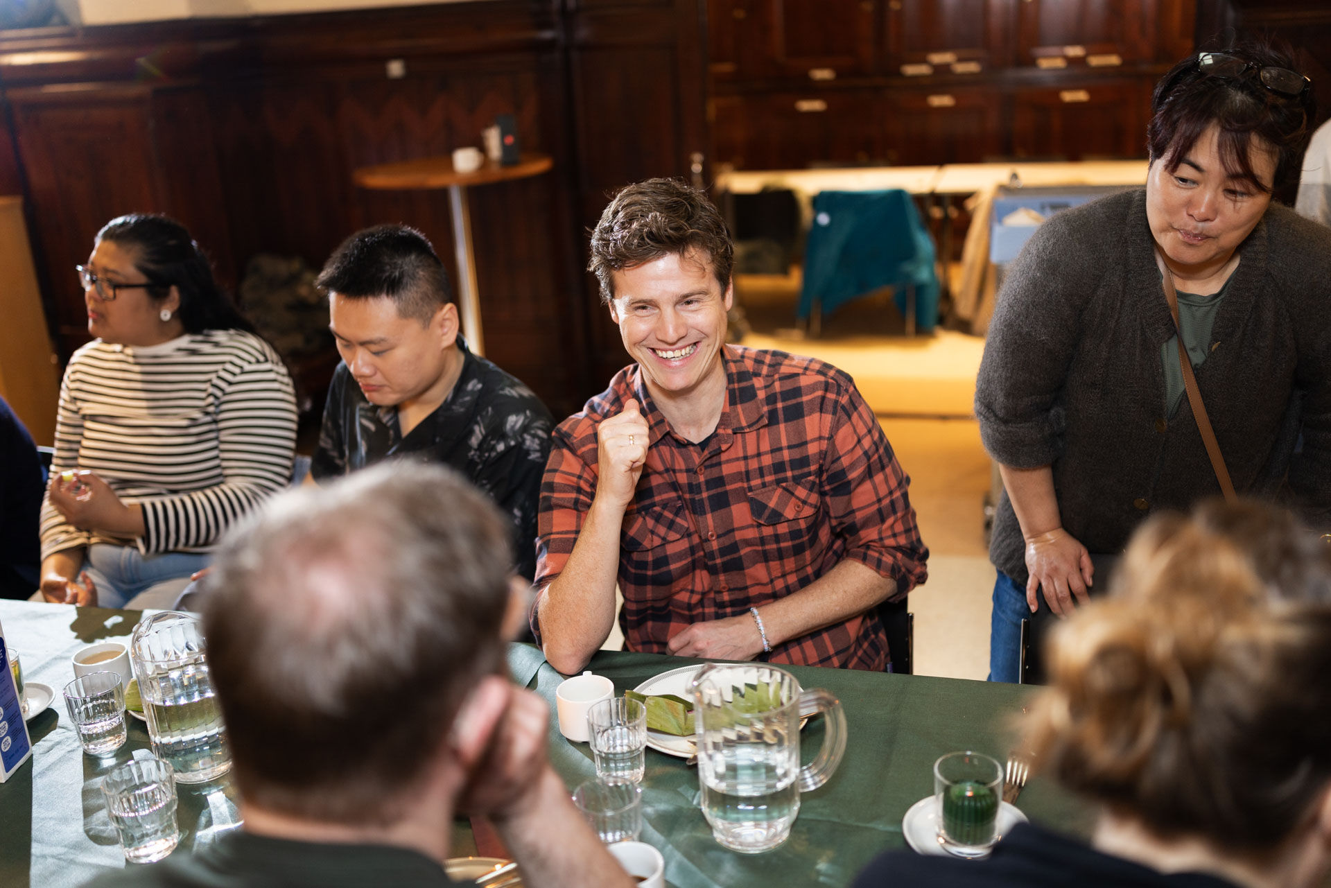 The Copenhagen church where half the crowd isn’t religious: “lack of danish isn’t a barrier here”