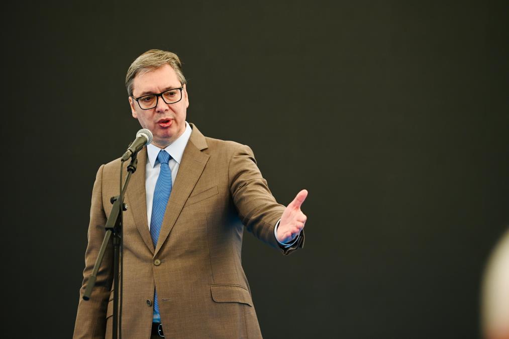 NAŠ NAJVEĆI I SVETI CILJ JE DA SAČUVAMO SRBIJU! Predsednik Vučić: Naše je da se borimo za svoju zemlju (VIDEO)