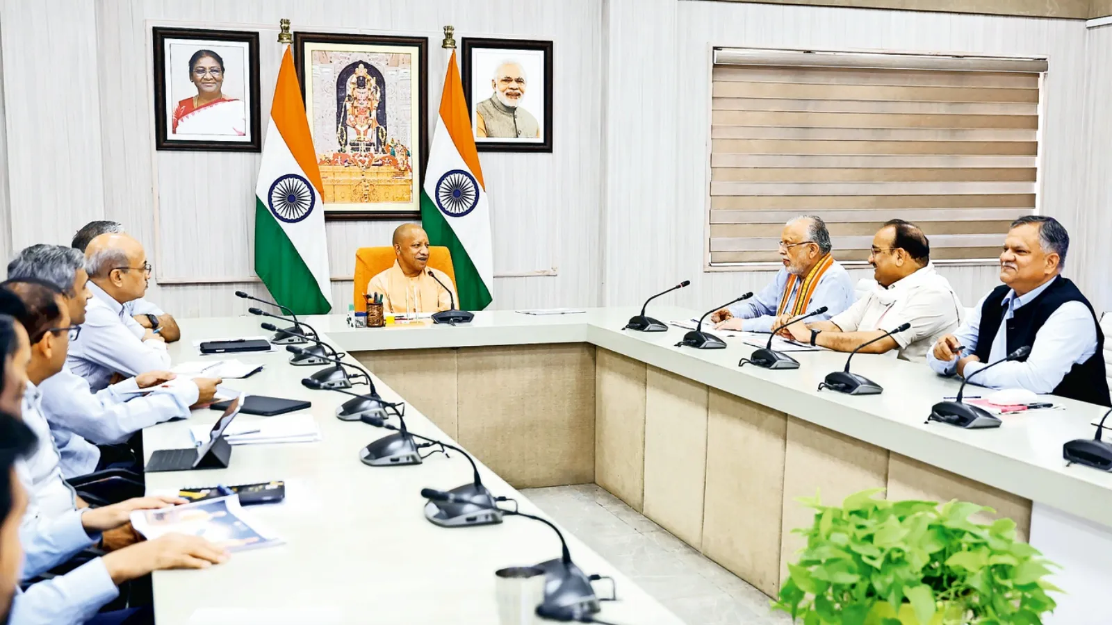 Ahead of polls, Yogi pushes for time-bound infra delivery, warns PWD officials against delays