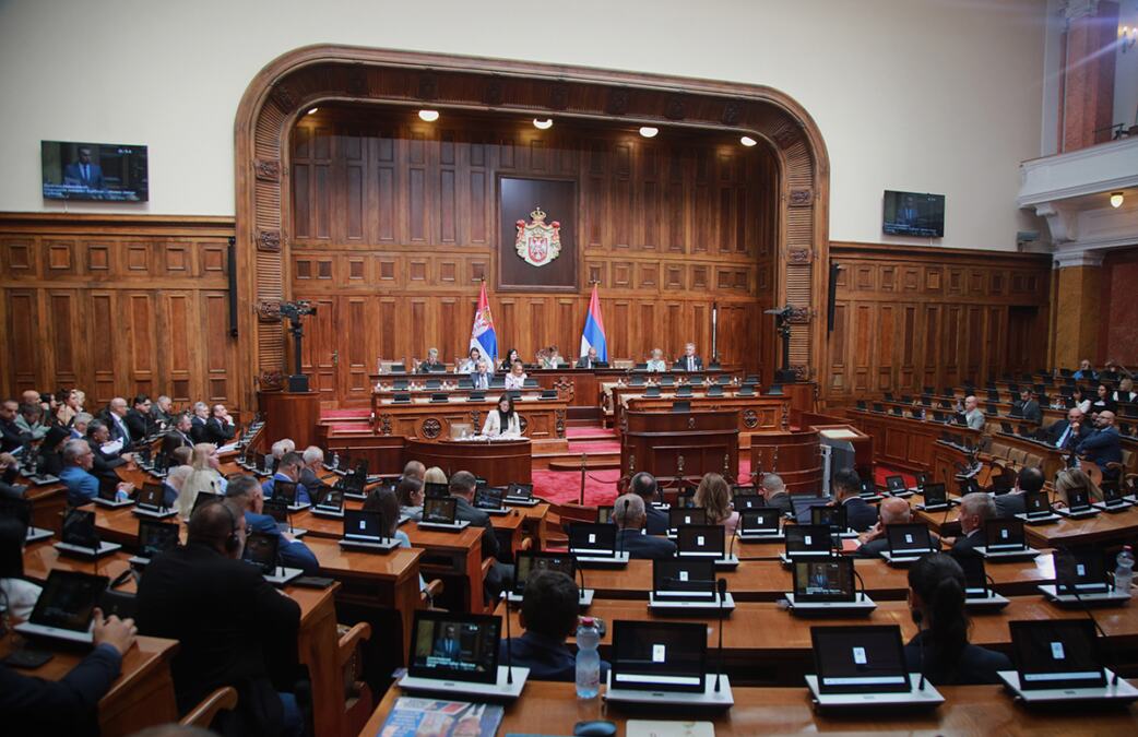 ORGANIZACIJA "OKO" POZDRAVILA USVAJANJE NOVIH IZBORNIH ZAKONA U SKUPŠTINI: Jerković: Srbija pokazuje da ume da sasluša preporuke i da ide napred!
 