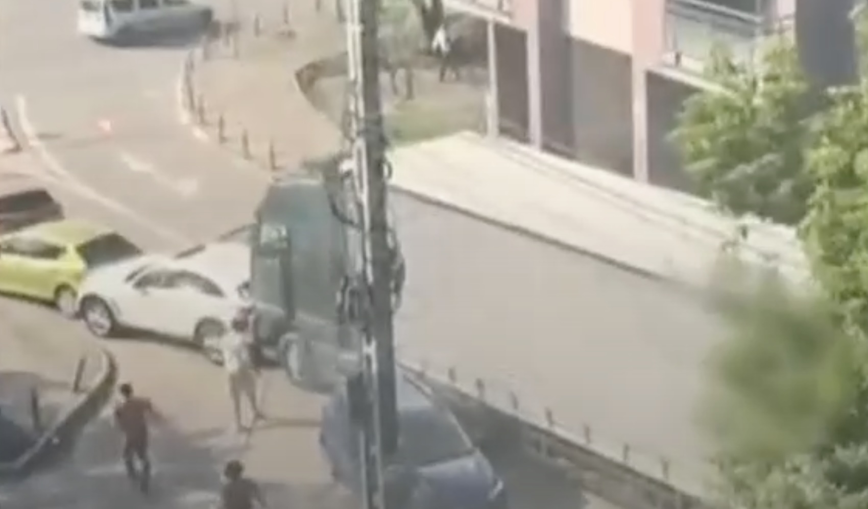 Șoferul de TIR care a lovit 10 mașini în Constanța a fost externat și audiat: „Mi s-a făcut rău. Nu am băut, nu sunt drogat” / ”Nu am mai putut controla camionul. Nici pe mine”