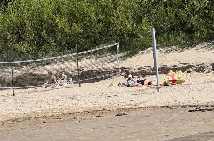 Heatwave claims more than 900 excess lives in Netherlands