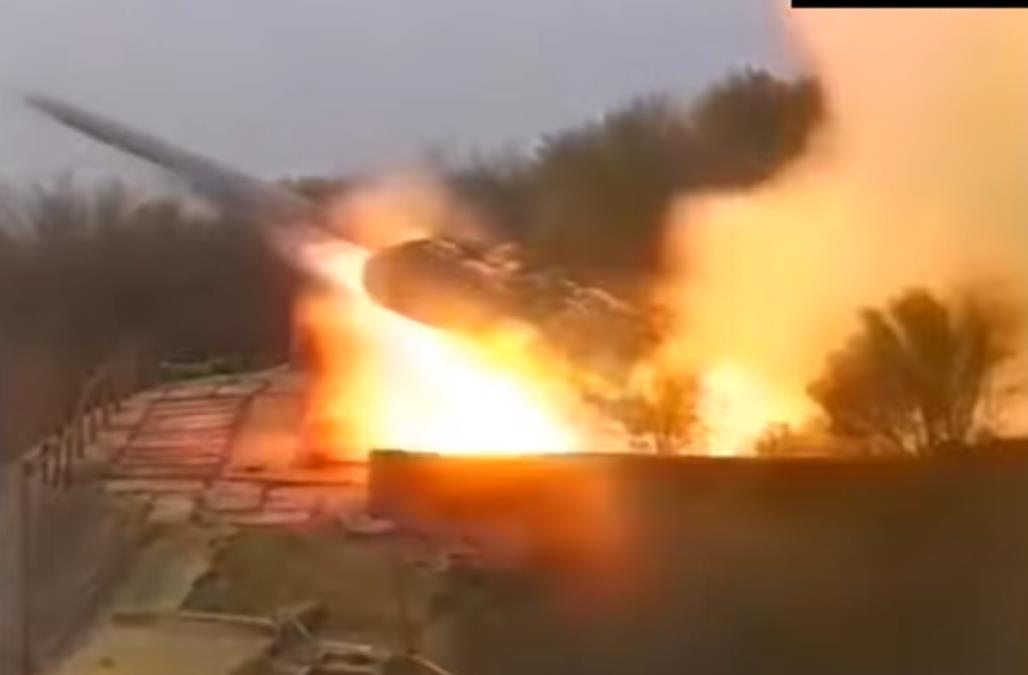 BAČENE KIMOVE RAKETE Rusi spržili grad "Cirkonima" i balističkim projektilima iz Severne Koreje – poginulo 6 ljudi! Hitno se oglasio Zelenski