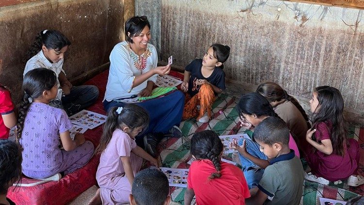 Zapadna obala: Ljetni kampovi misionarki kombonijanki za zaštitu prava najmanjih