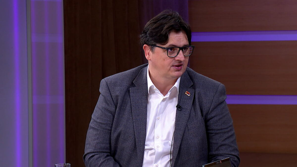"ZATO SU DRŽAVNI FAKULTETI U SLOVENIJI, ITALIJI, AUSTRIJI... PUNI SRPSKIH STUDENATA" Mrdić o bruci BU na Šangajskoj listi: Đokić ga pretvorio u izborni štab